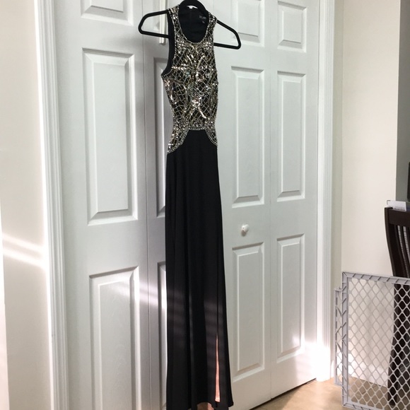 Black Tie/Formal/Prom Evening Dress - Picture 2 of 8